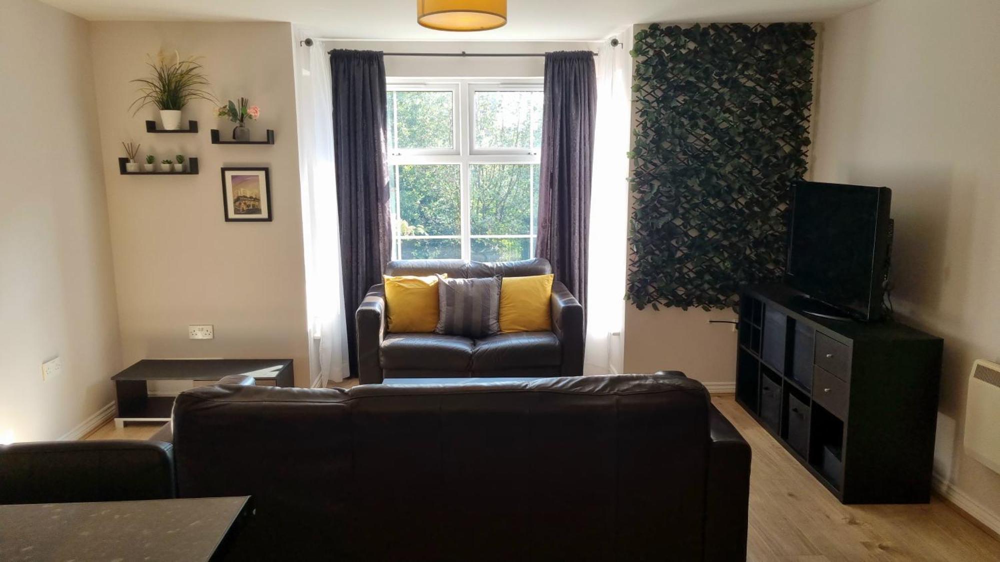 Cosy 2Br Modern Apt With Free Parking ลิเวอร์พูล ภายนอก รูปภาพ